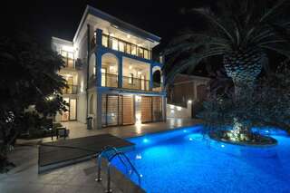Виллы Villa St.George Петровац Вилла с собственным бассейном-42