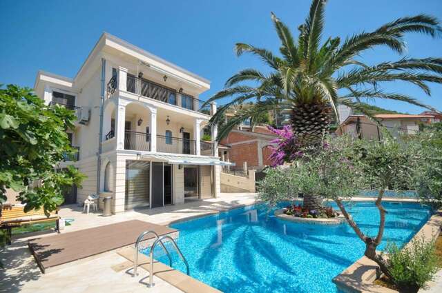 Виллы Villa St.George Петровац-8